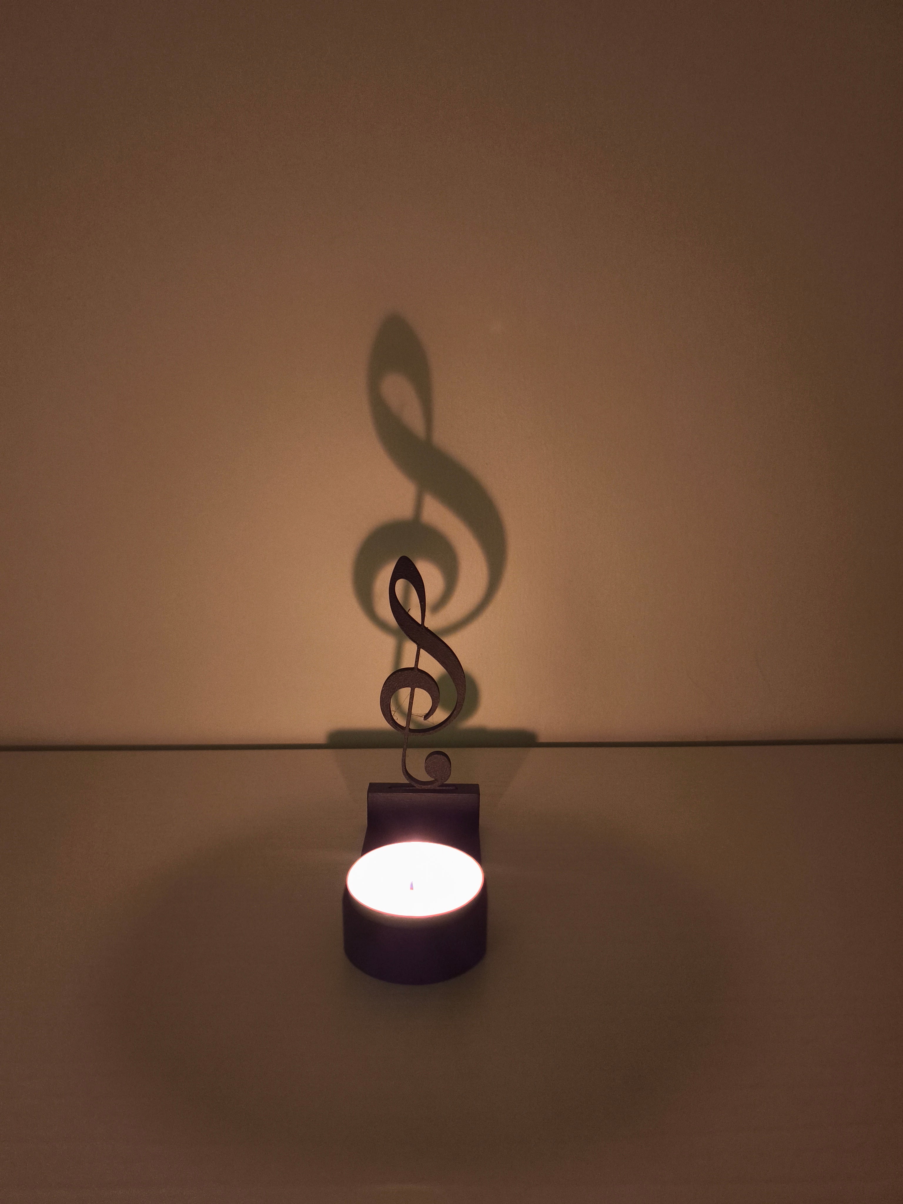 Sol Anahtarı Tasarımlı Müzikal Gölgeli Mumluk | Dekoratif 3D Gece Lambası