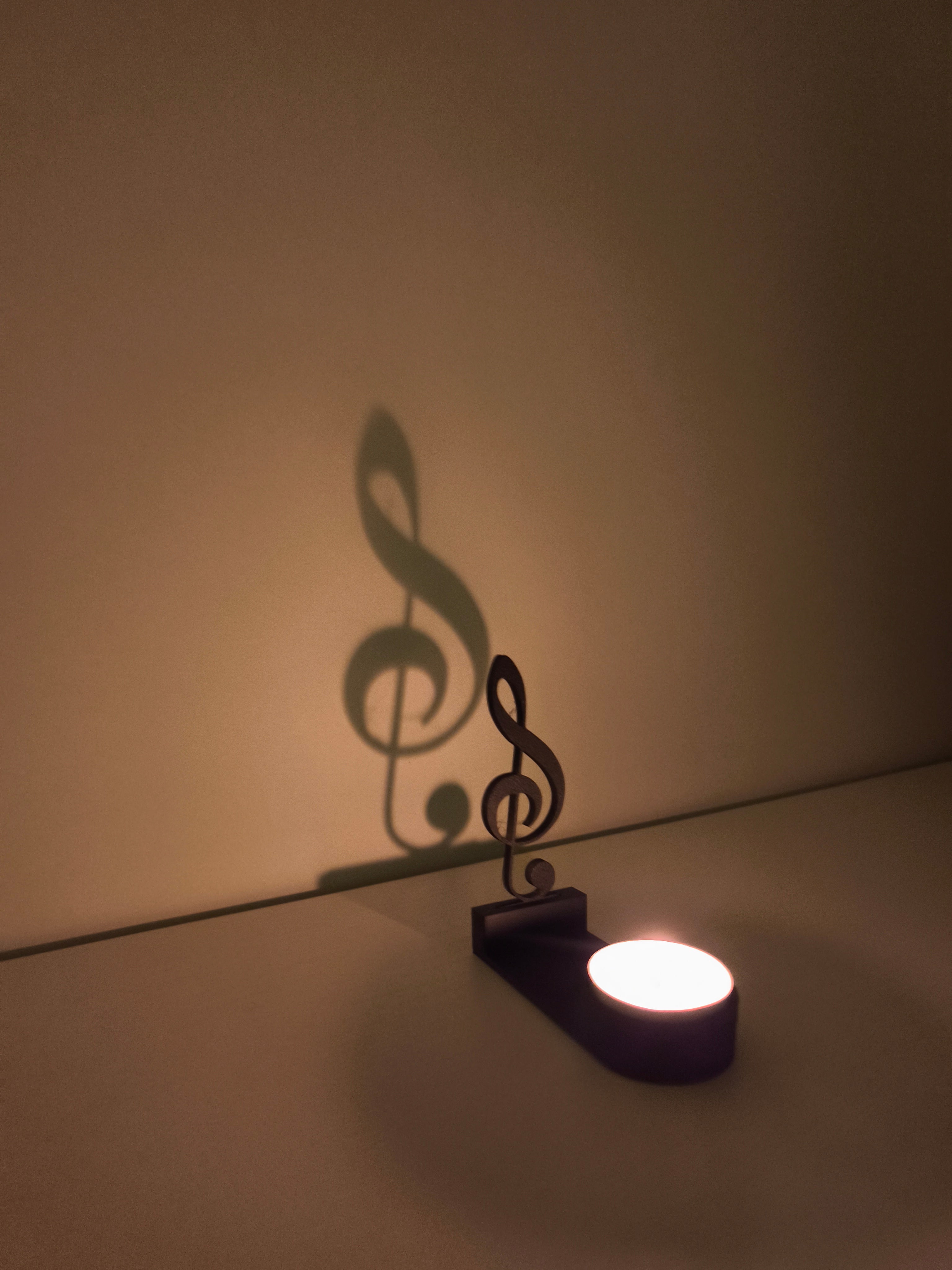 Sol Anahtarı Tasarımlı Müzikal Gölgeli Mumluk | Dekoratif 3D Gece Lambası