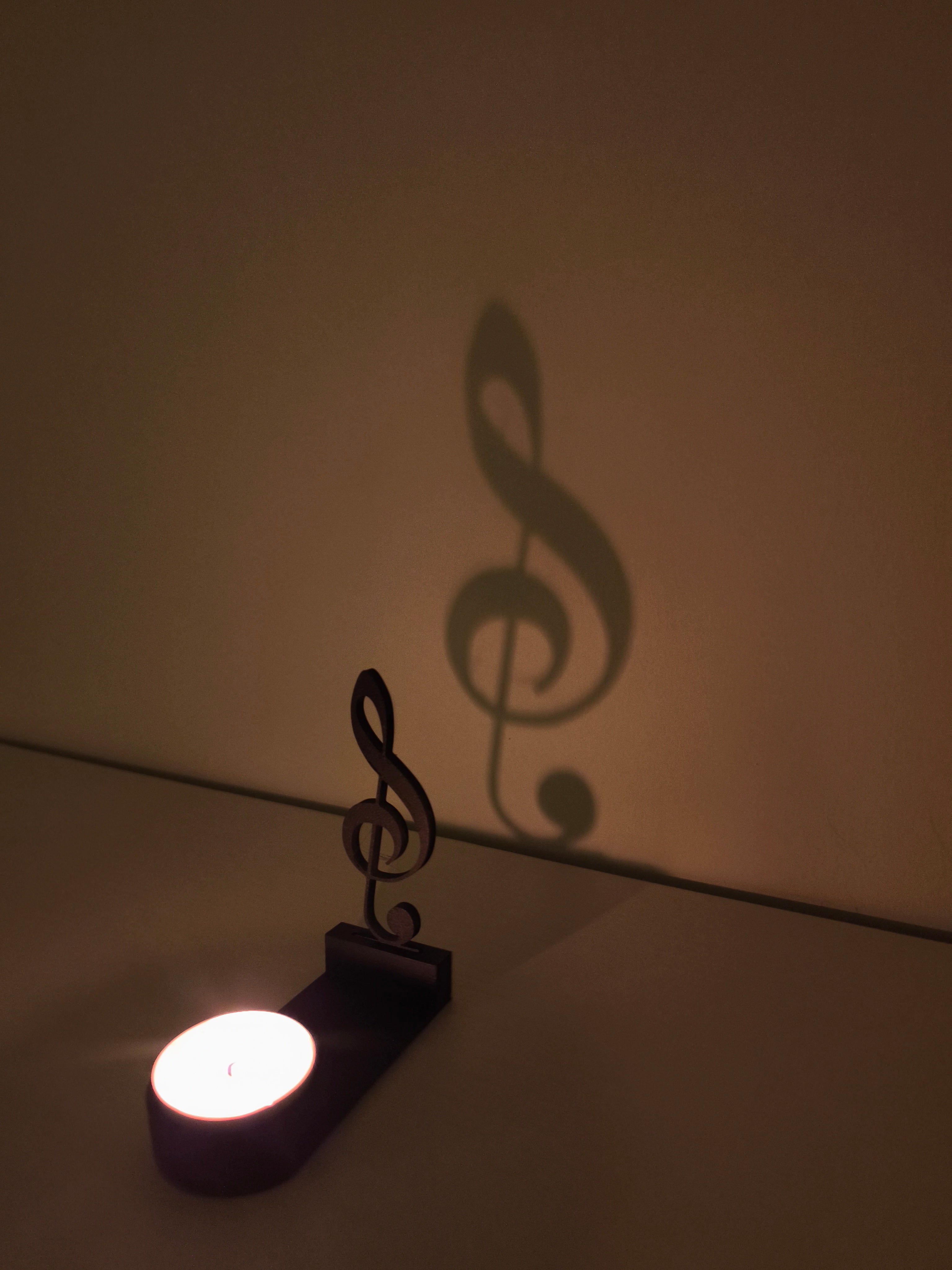 Sol Anahtarı Tasarımlı Müzikal Gölgeli Mumluk | Dekoratif 3D Gece Lambası