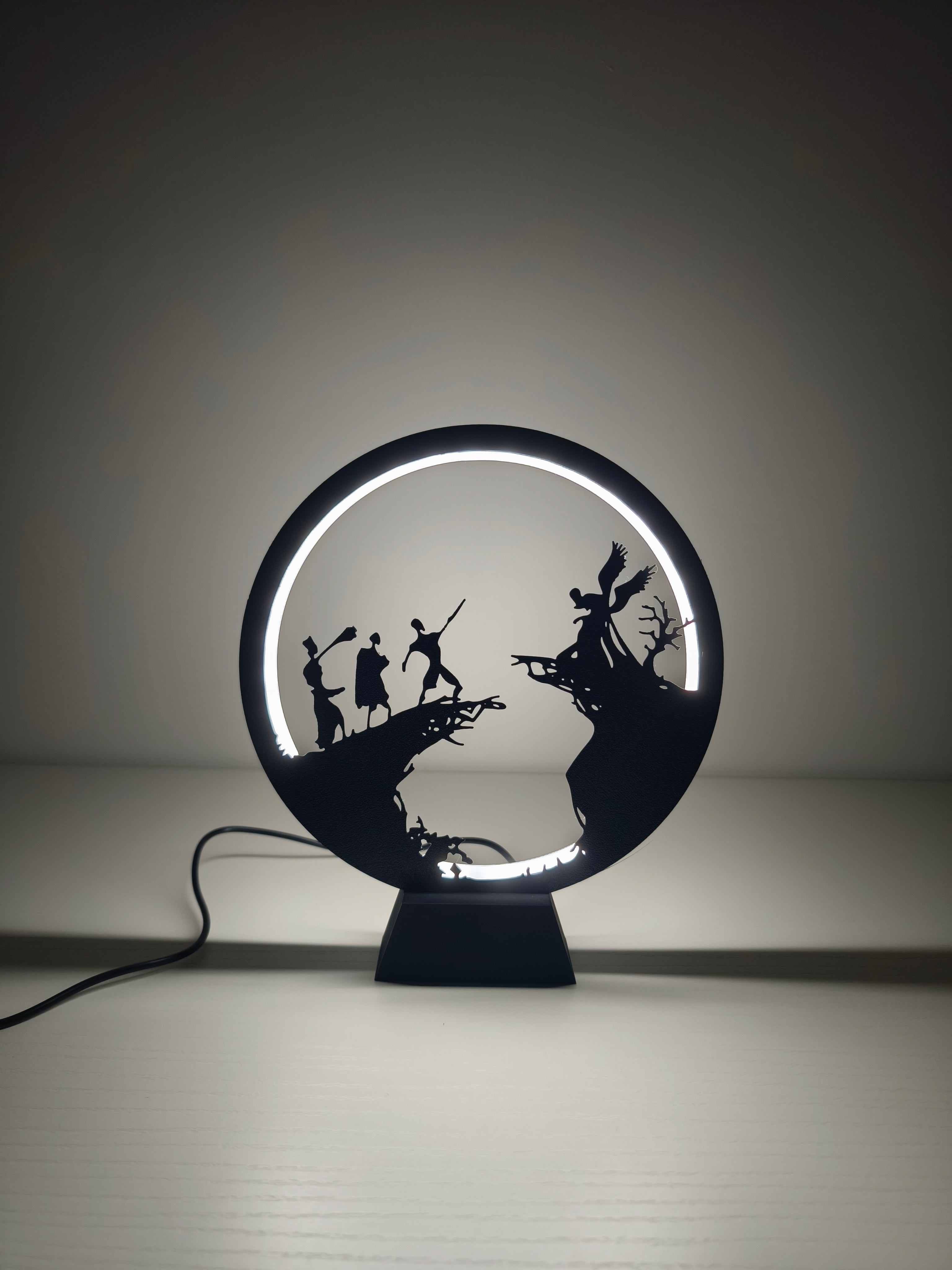 Lambadess Harry Potter Ölüm Yadigarları 'Üç Kardeşin Hikayesi' Temalı 3D LED Gece Lambası & Dekoratif Masa Lambası